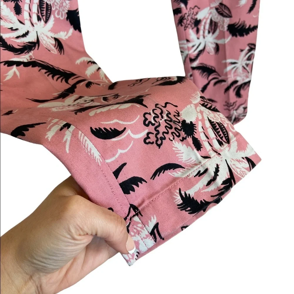 Levi’s Hawaiian Print Tapered Jeans